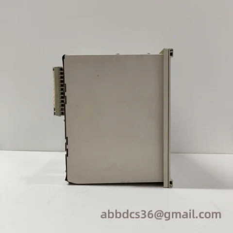 ABB REL561 1MRK002496-AC Protective Relay Module