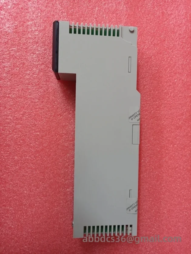Schneider 140DDO84300 DC Digital Output Module