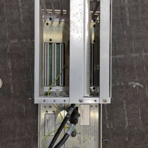 Honeywell 51402455-100 MP-DNCF02-201 Industrial Control Module
