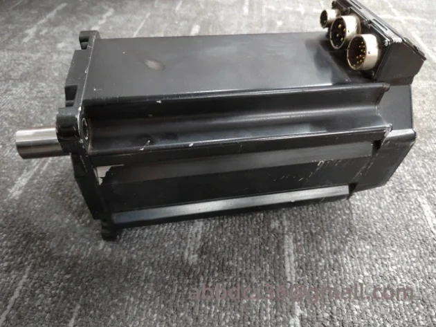 Allen-Bradley MPL-B540K-SJ24AA A Industrial Control Module