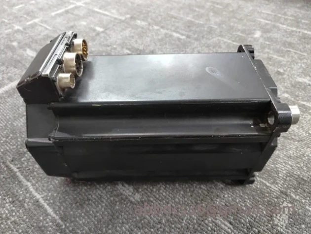 Allen-Bradley MPL-B540K-SJ24AA A Industrial Control Module