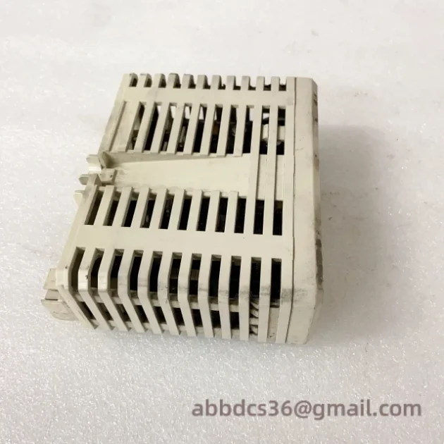 ABB AO810V2 3BSE038415R1 Analog Output Module