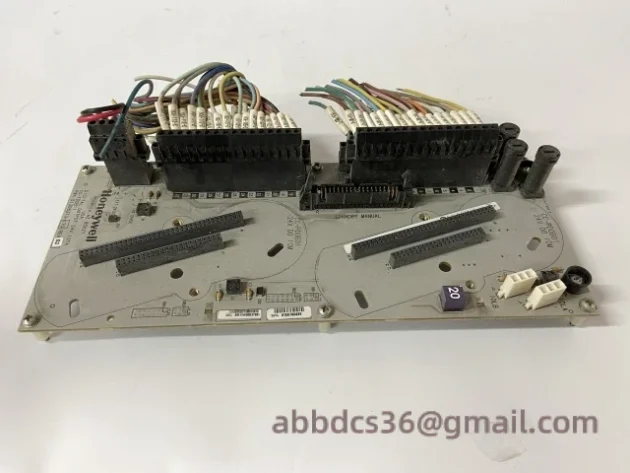 Honeywell CC-TDOB11 51308373-175 Digital Output Module