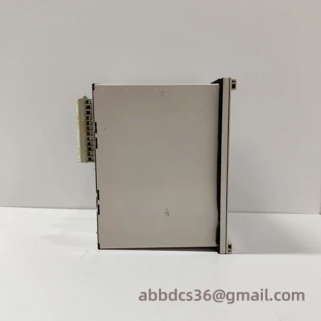 ABB REL551 1MRK002480-AE Protection Relay Module