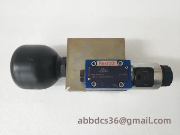 Bosch Rexroth 4WE6Y62 EG24N9K4 R900561276 + HSZ10-26916-AA G24N9K4M01 R901025684 Hydraulic Control Module