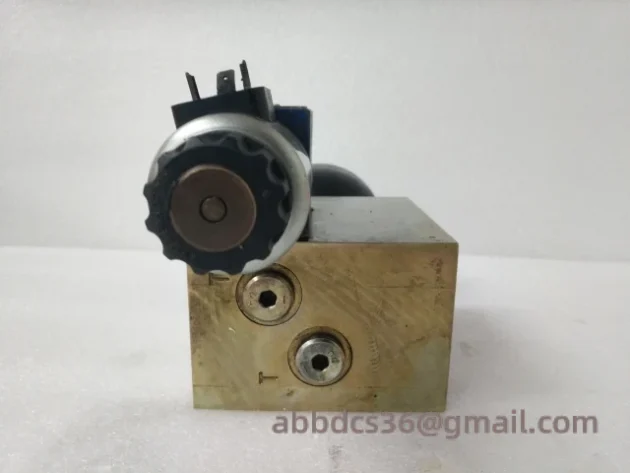 Bosch Rexroth 4WE6Y62 EG24N9K4 R900561276 + HSZ10-26916-AA G24N9K4M01 R901025684 Hydraulic Control Module