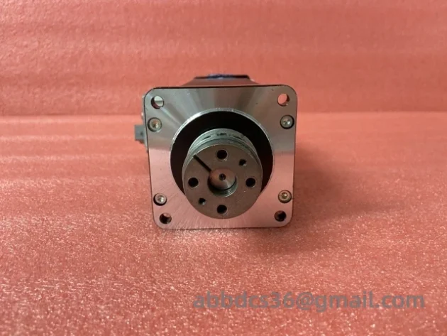 Schneider ILS1B853S1456 Industrial Control Module, Customized for Precision Applications