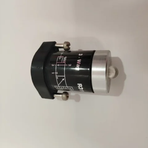 Clippard R311 Mini Fluid Component - Precision Control & Flow Management