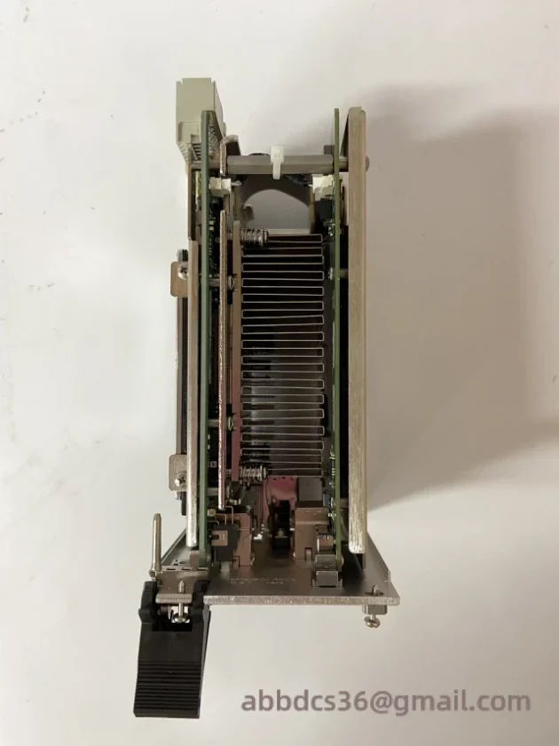 NI PXIE-8840QC - High-Performance PXIe Data Acquisition Module
