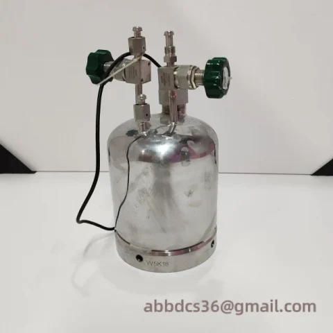 ELAU ISH070/60017/0/0/00/0/00/10/00 Industrial Control Module