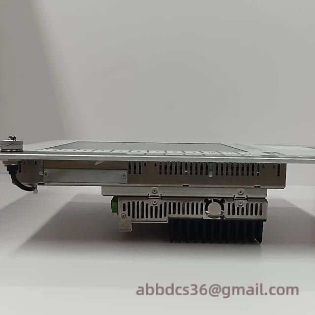 Bachmann_IPC1412_FRE_CM1G1_1G_CF8G_XPE_4.webp Bachmann IPC1412 FRE CM1G1 1G CF8G XPE Communication Processor