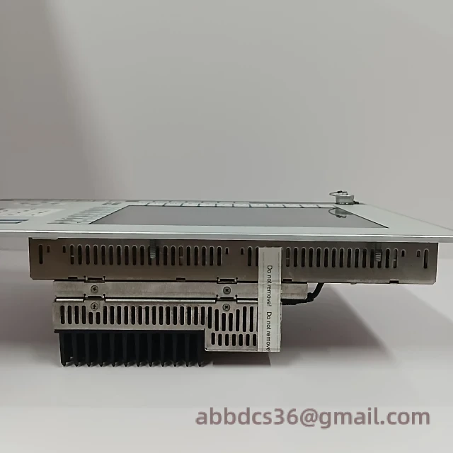 Bachmann_IPC1412_FRE_CM1G1_1G_CF8G_XPE_6.webp Bachmann IPC1412 FRE CM1G1 1G CF8G XPE Communication Processor