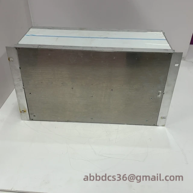 DEIF_DELOMATIC-3_DGU2_6.webp DEIF DELOMATIC-3 DGU2 Industrial Control Module